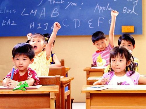 影響孩子上課<a href=http://www.hbt60.com/nous/1870.html target=_blank class=infotextkey>注意力不集中的原因</a>是什么了？.jpg
